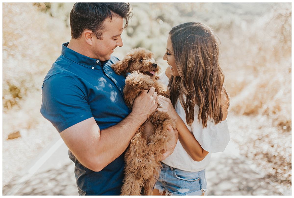 Puppy San Francisco Engagement Photos by @TONIGPHOTO - Toni G Photo in San Fran, CA #tonigphoto #puppyengagement #sanfranengagement #goldengatebridge #sunsetengagementphotos (TONI G PHOTO)